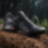 Salomon Speedcross Black showcasing its unique design