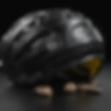 Close-up of the materials used in Salomon Speedcross Black